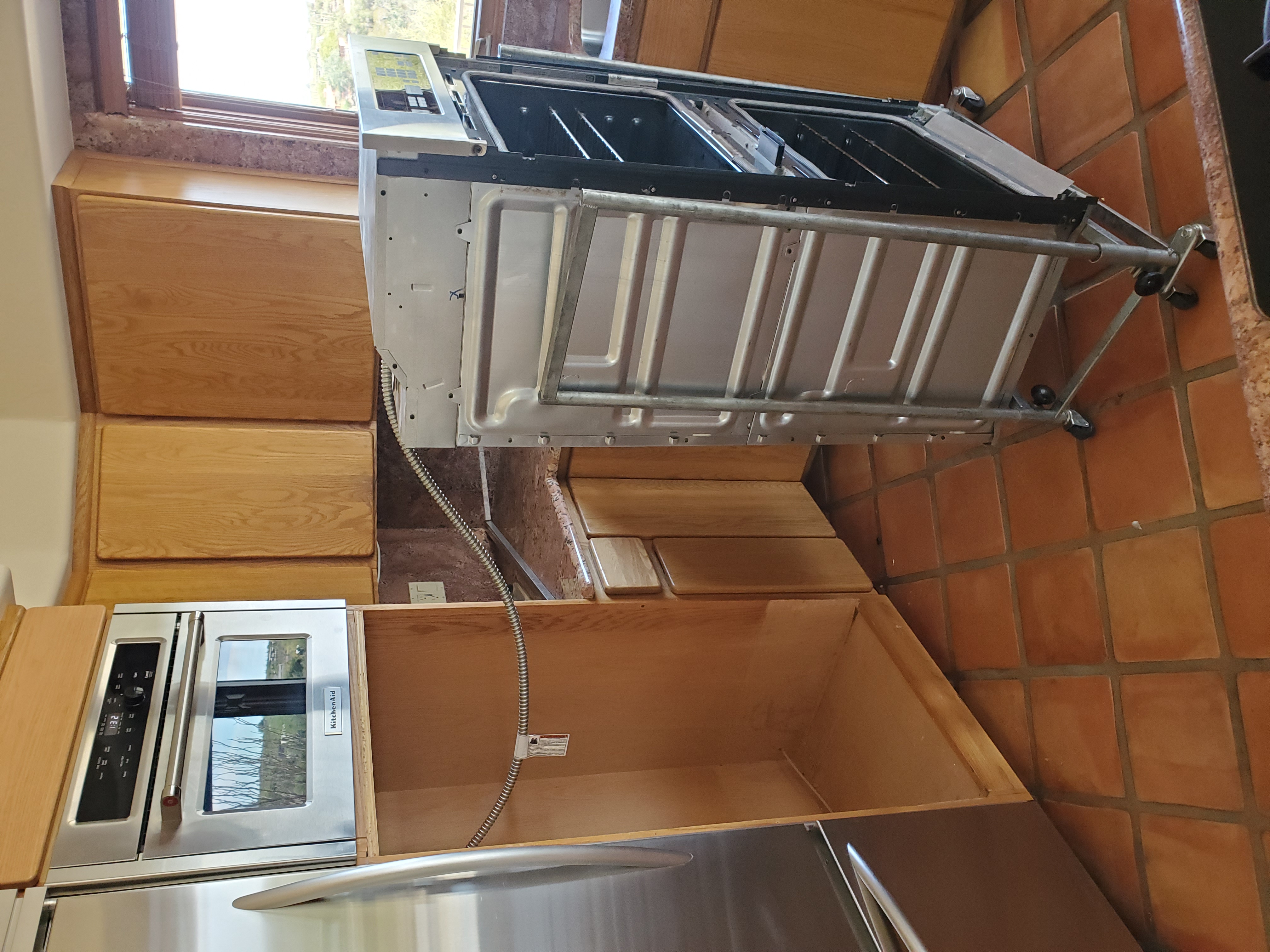 Built-in appliance service with careful access and support